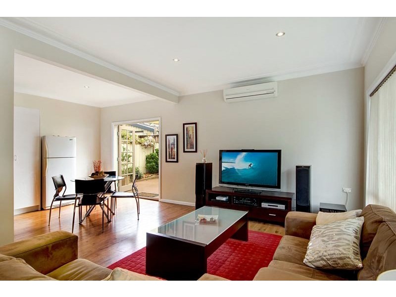 30 Burrell Crescent, Dapto NSW 2530