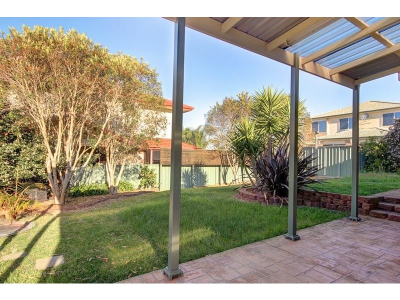 17 Highcroft Boulevard, Horsley NSW 2530