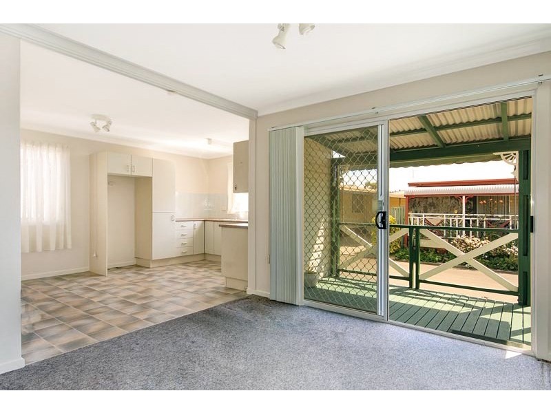 60 Angophora Crescent, Kanahooka NSW 2530