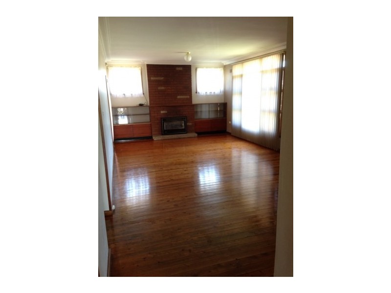 16 Unara Road, Dapto NSW 2530