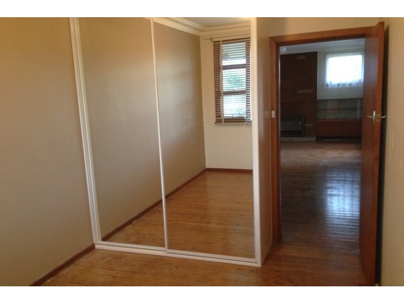 16 Unara Road, Dapto NSW 2530