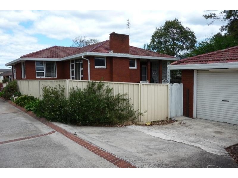 16 Unara Road, Dapto NSW 2530