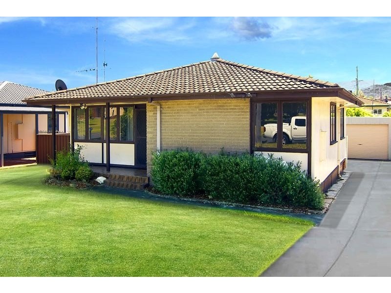 14 Bangaroo Avenue, Dapto NSW 2530