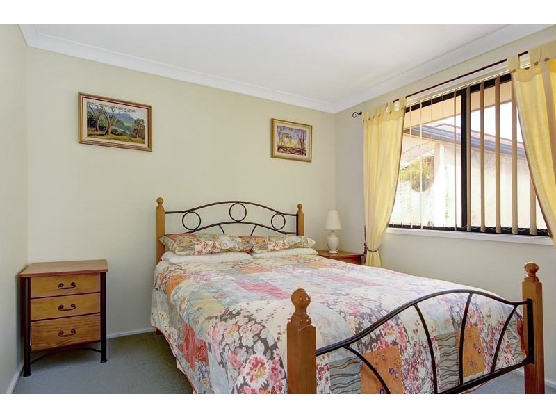 11 Unyah Place, Kanahooka NSW 2530