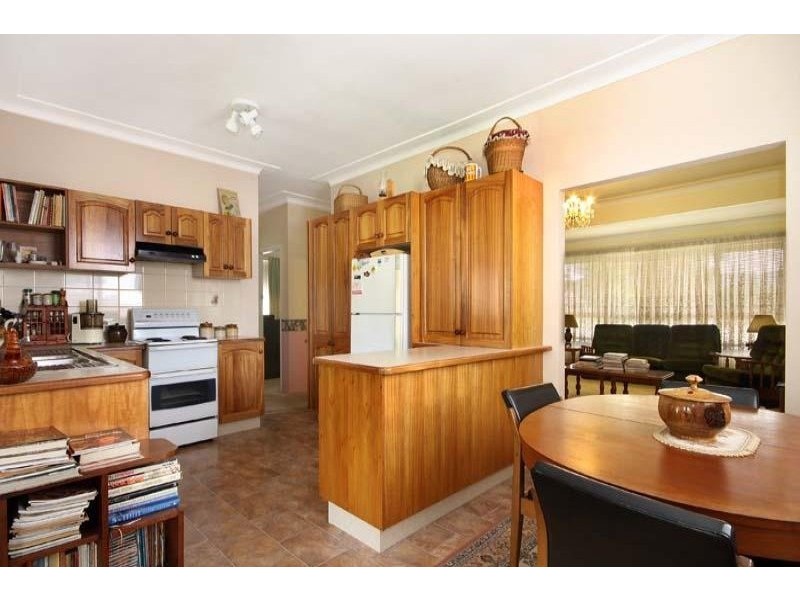 63 Parkside Drive, Dapto NSW 2530