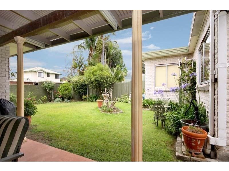 63 Parkside Drive, Dapto NSW 2530