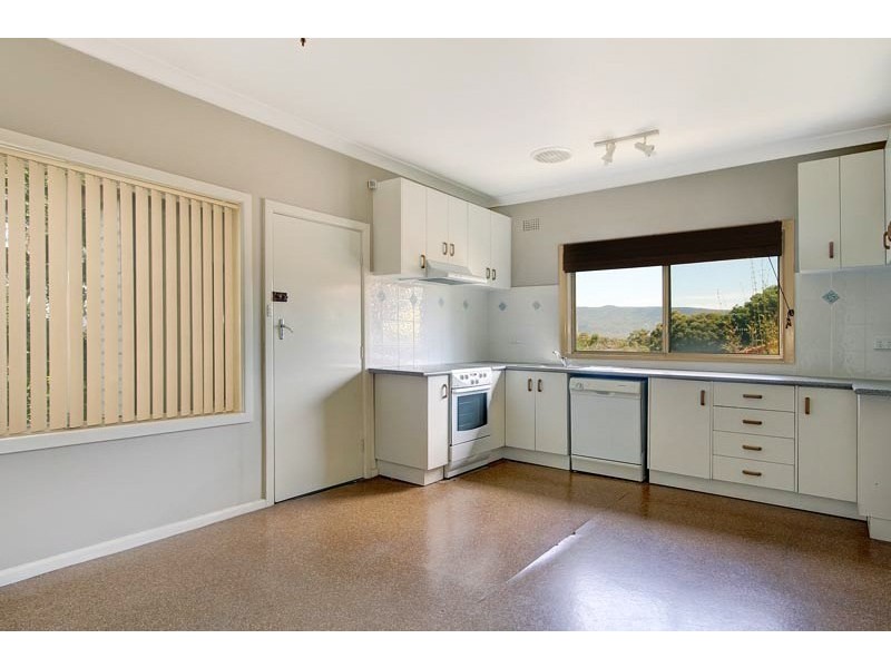 114 Tait Avenue, Kanahooka NSW 2530