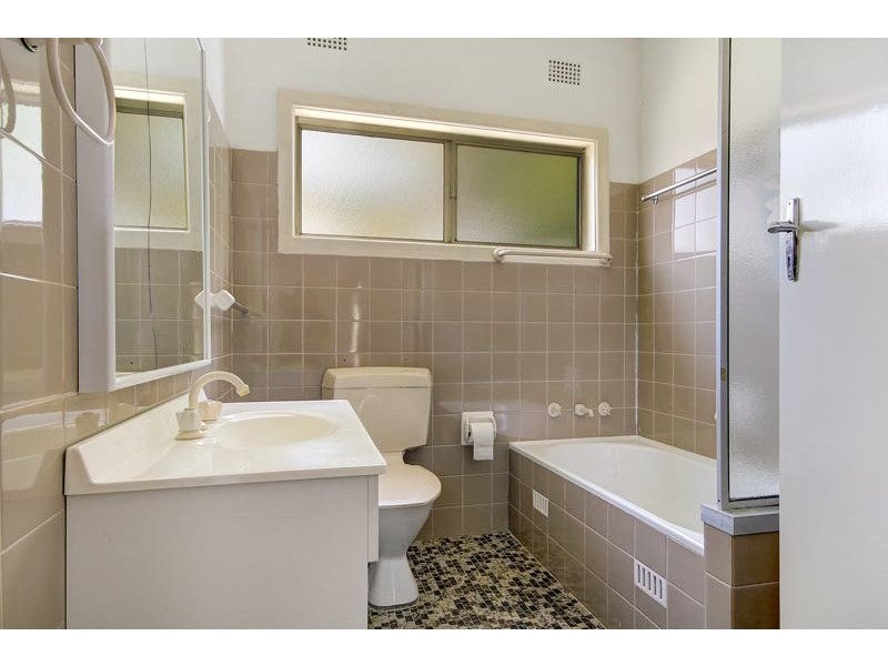 114 Tait Avenue, Kanahooka NSW 2530