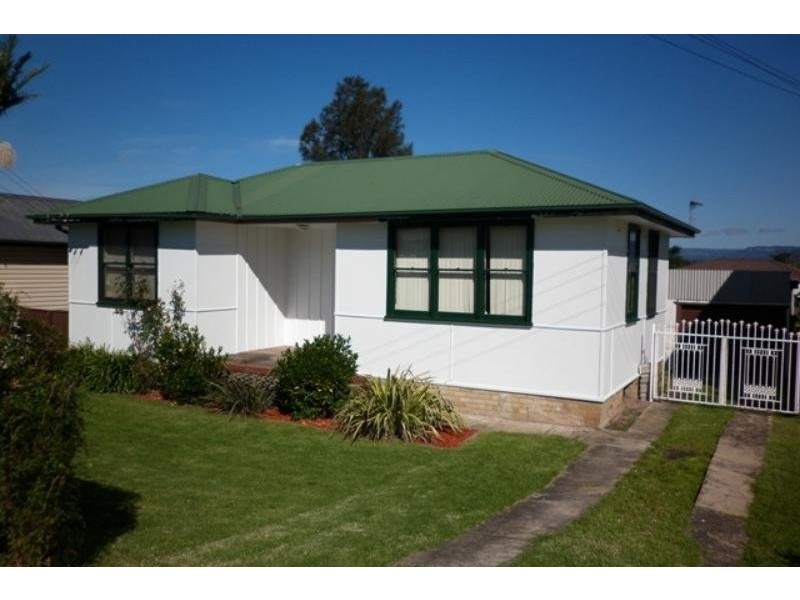 28 Kent Street, Berkeley NSW 2506