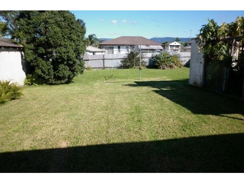 28 Kent Street, Berkeley NSW 2506