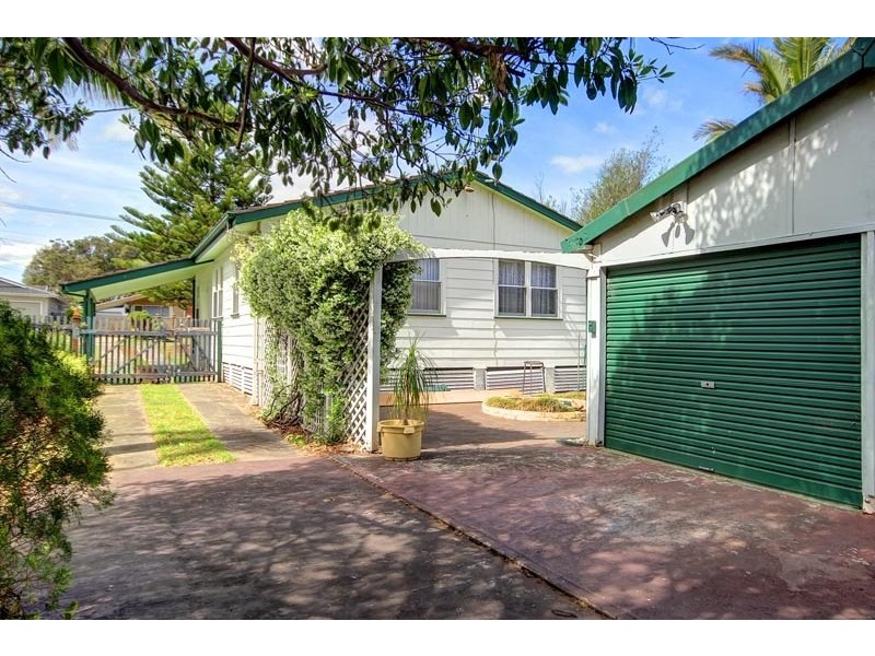 7 Bambil Crescent, Dapto NSW 2530