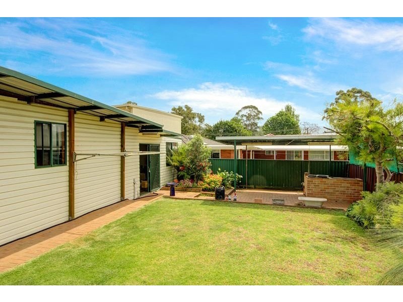 32 Compton Street, Dapto NSW 2530