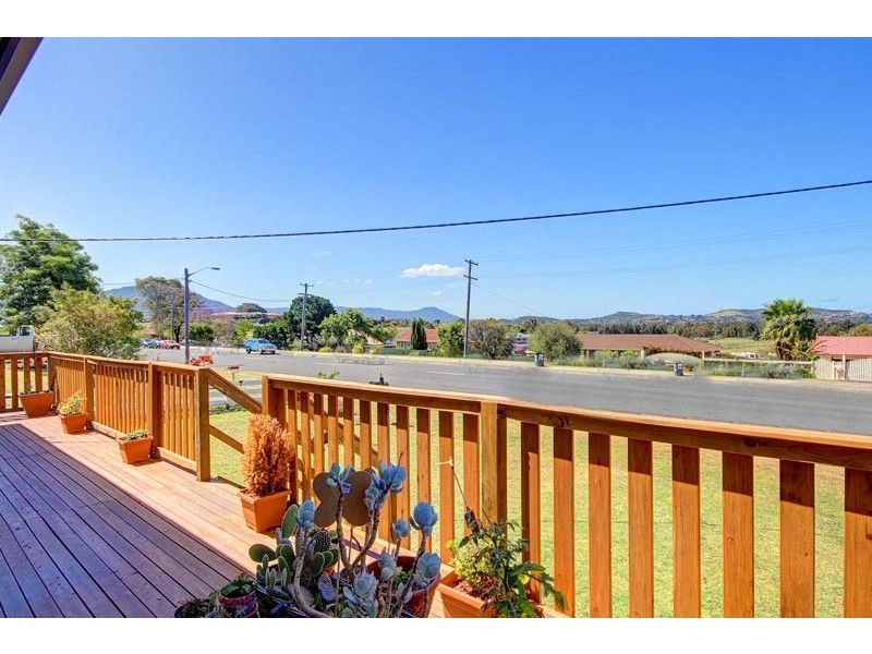 81 Kanahooka Road, Kanahooka NSW 2530
