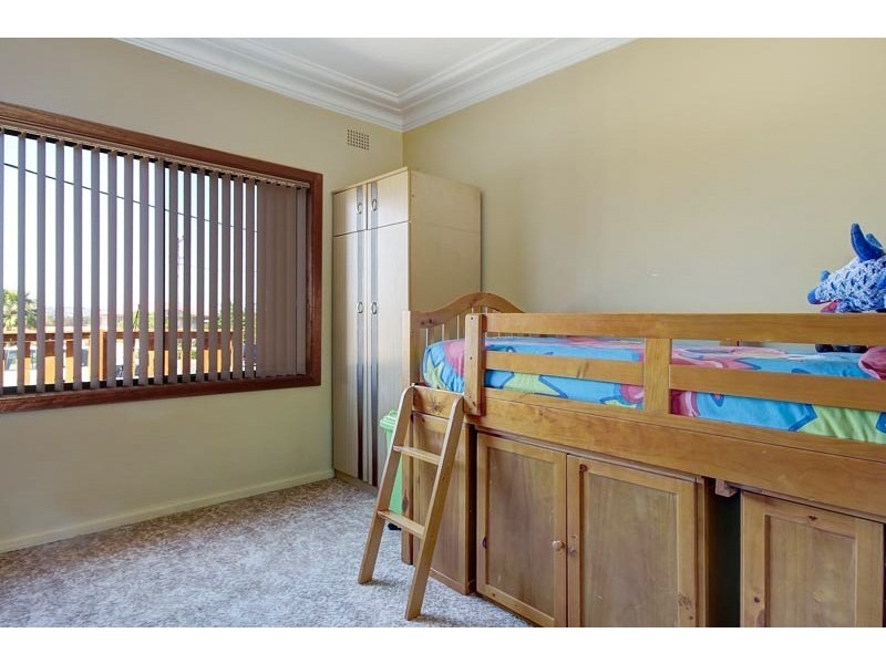 81 Kanahooka Road, Kanahooka NSW 2530