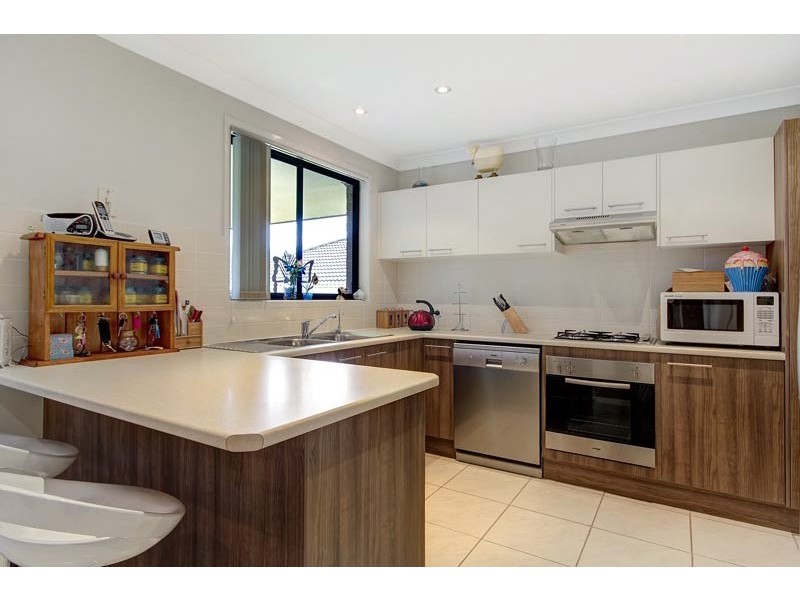 14 McLeod Place, Horsley NSW 2530