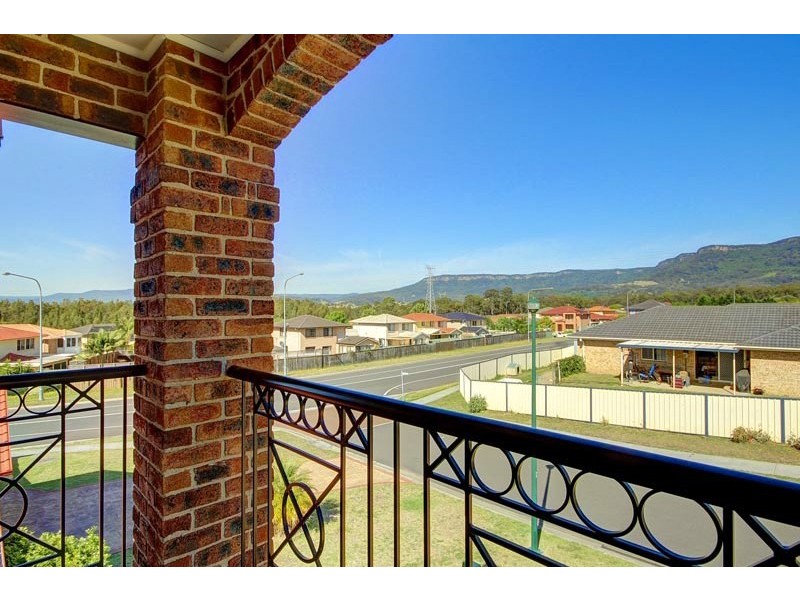 33 Glengarry Way, Horsley NSW 2530