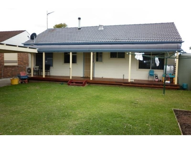 22 St Luke’S Avenue, Brownsville NSW 2530