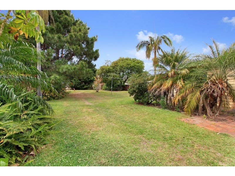 15 Princes Highway, Dapto NSW 2530