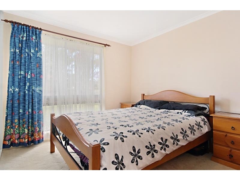 16 Horsley Drive, Horsley NSW 2530