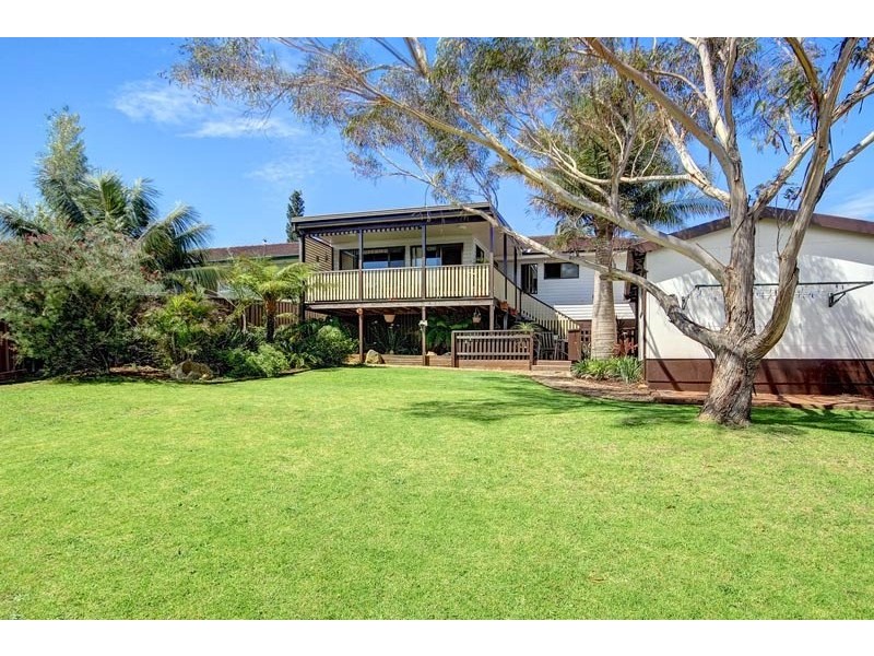 227 Northcliff Drive, Berkeley NSW 2506