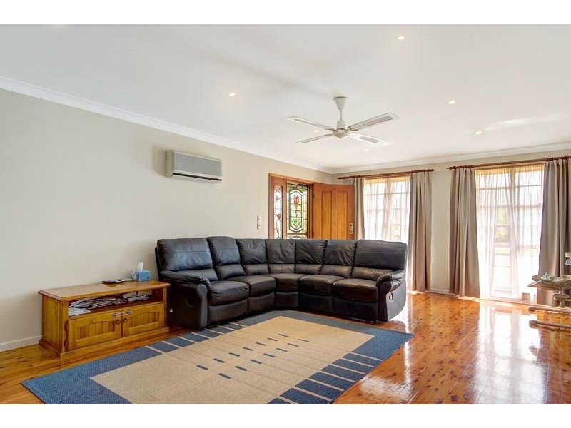 12 Shell Place, Dapto NSW 2530