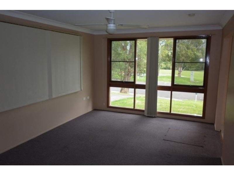 59 Huxley Drive, Horsley NSW 2530