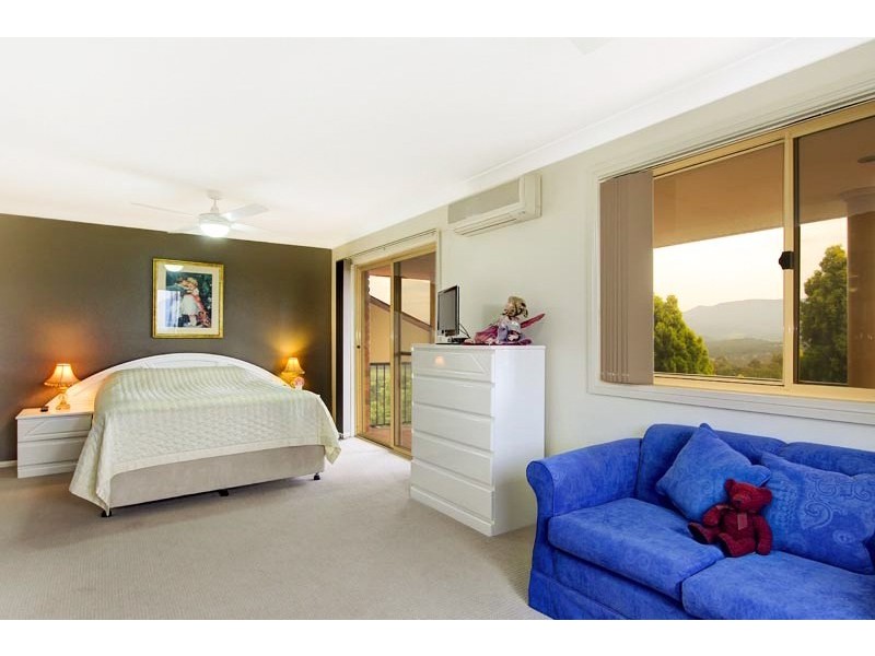 3 Carlyle Close, Dapto NSW 2530