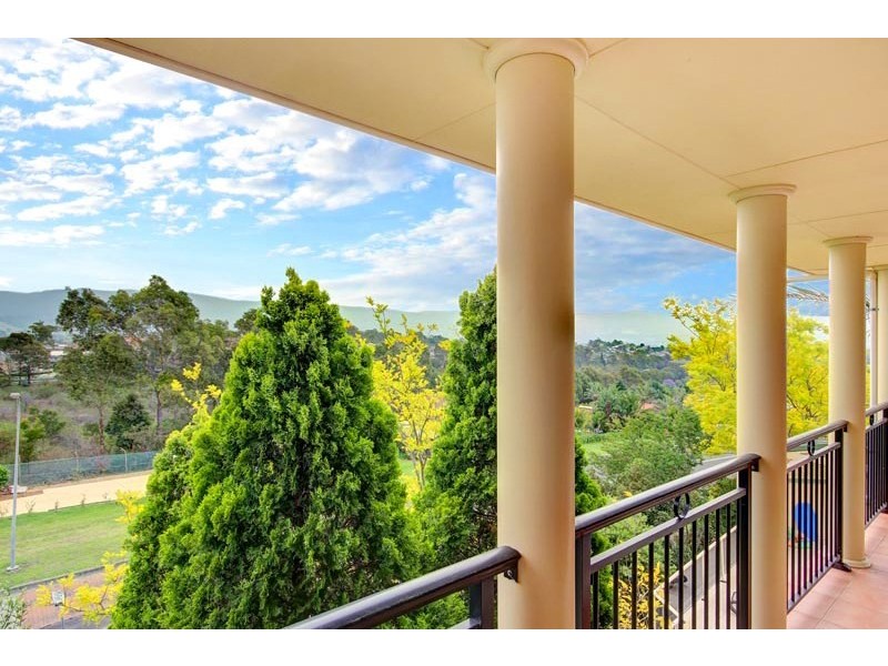 3 Carlyle Close, Dapto NSW 2530