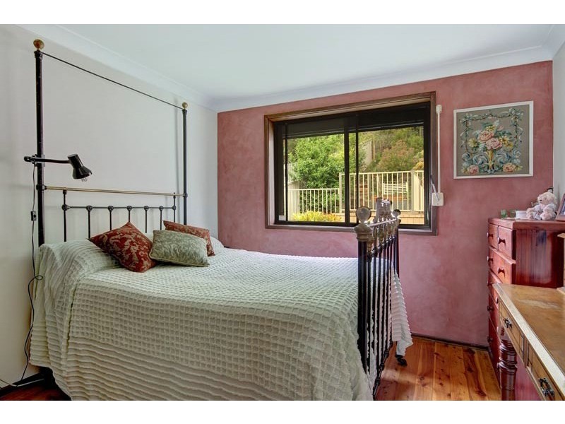 25 Bright Parade, Dapto NSW 2530