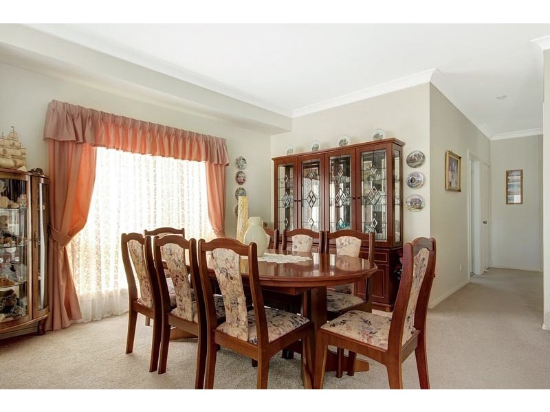 6 Grantham Close, Kanahooka NSW 2530