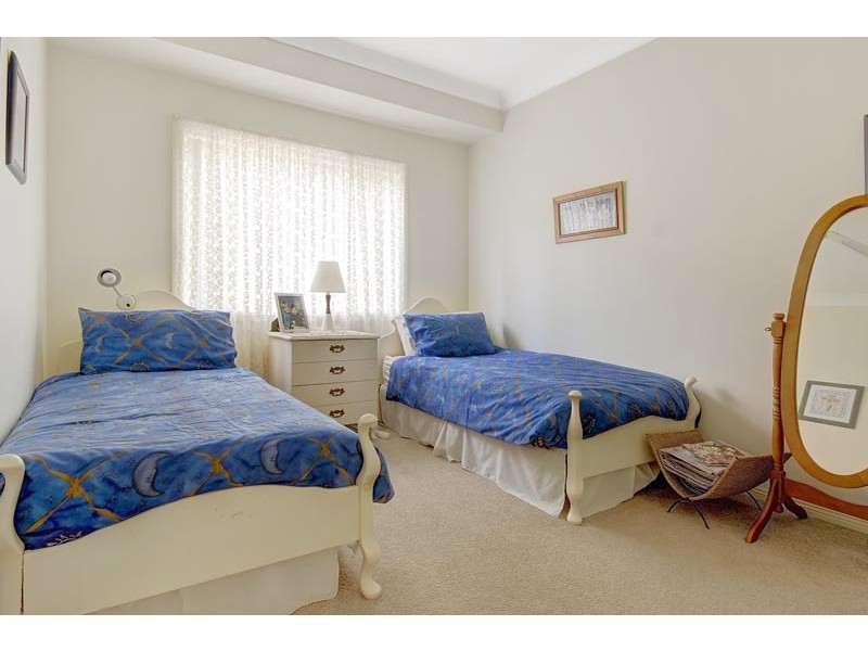 6 Grantham Close, Kanahooka NSW 2530