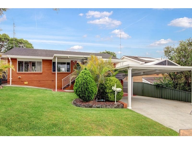 4 Darren Avenue, Kanahooka NSW 2530