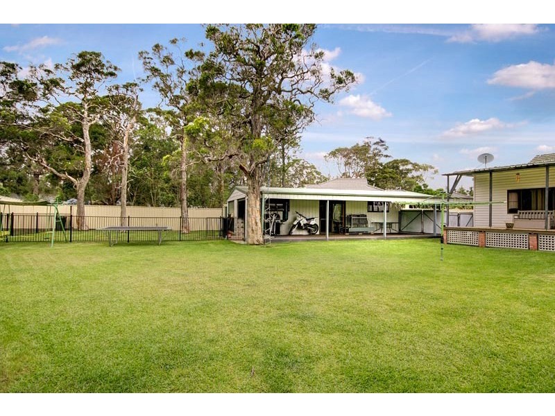 15 Kapooka Avenue, Dapto NSW 2530