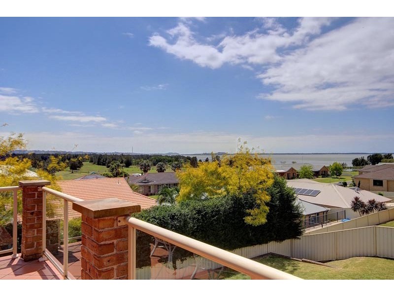 3 Orpheus Close, Kanahooka NSW 2530