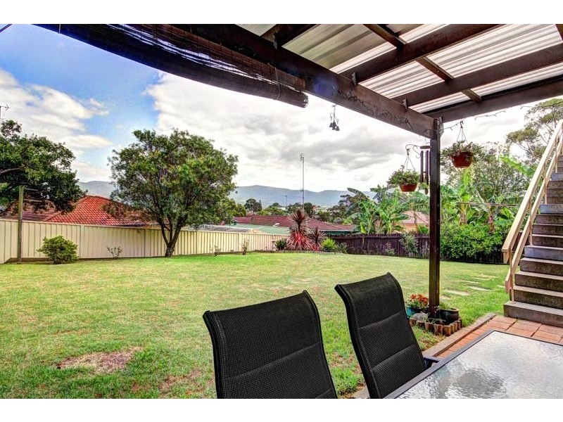 12 Bright Parade, Dapto NSW 2530