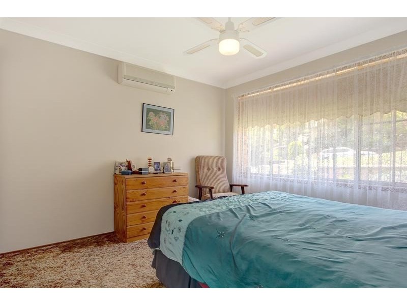 12 Bright Parade, Dapto NSW 2530