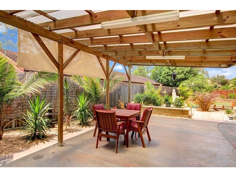 48 Huxley Drive, Horsley NSW 2530