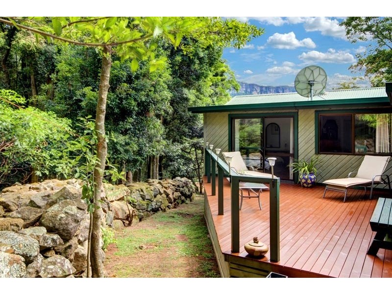 102 Mellows Road, Calderwood NSW 2527