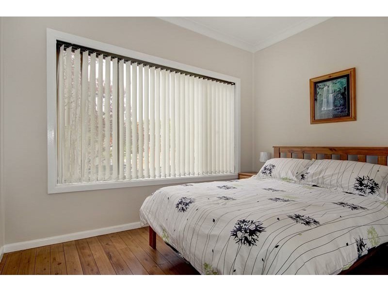 30 Burrell Crescent, Dapto NSW 2530