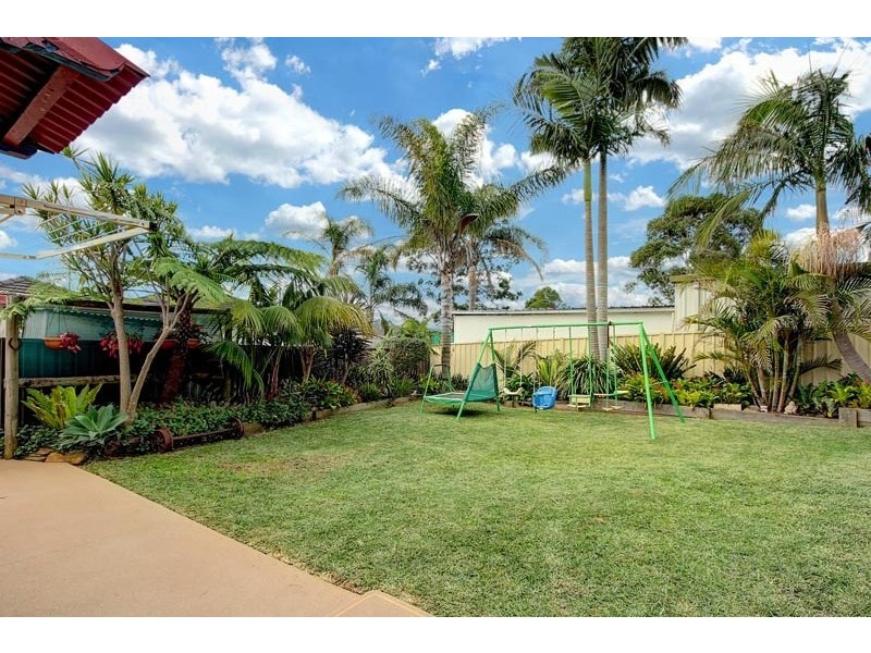 5 Kurrawa Crescent, Koonawarra NSW 2530
