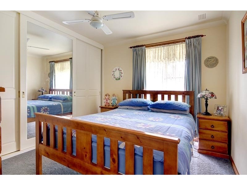 5 Kurrawa Crescent, Koonawarra NSW 2530