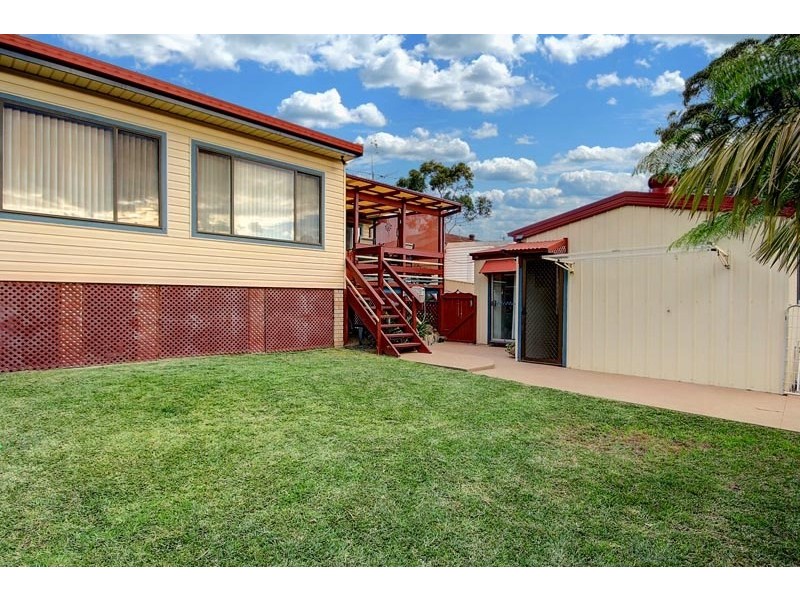 5 Kurrawa Crescent, Koonawarra NSW 2530