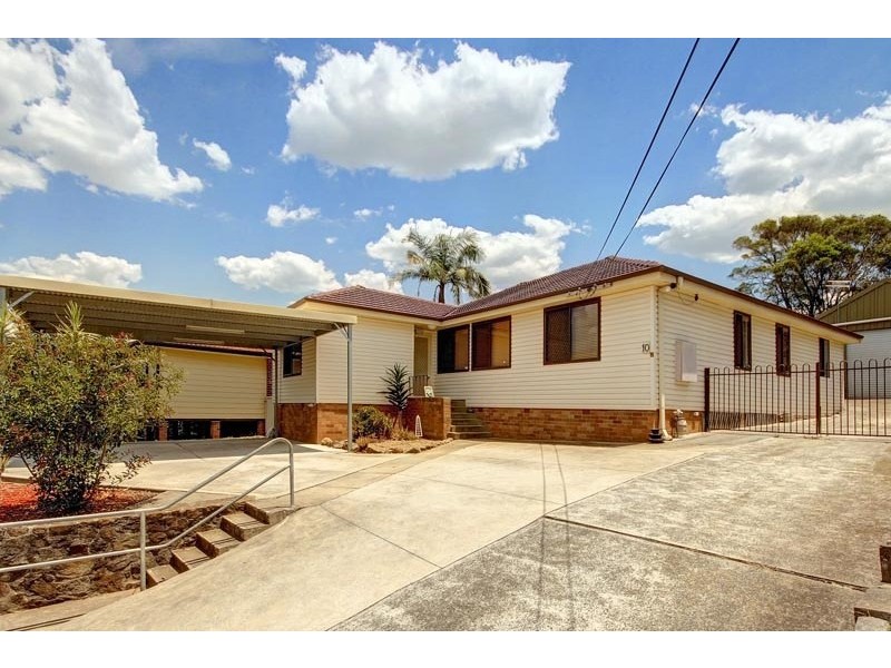 10 Lancashire Street, Berkeley NSW 2506