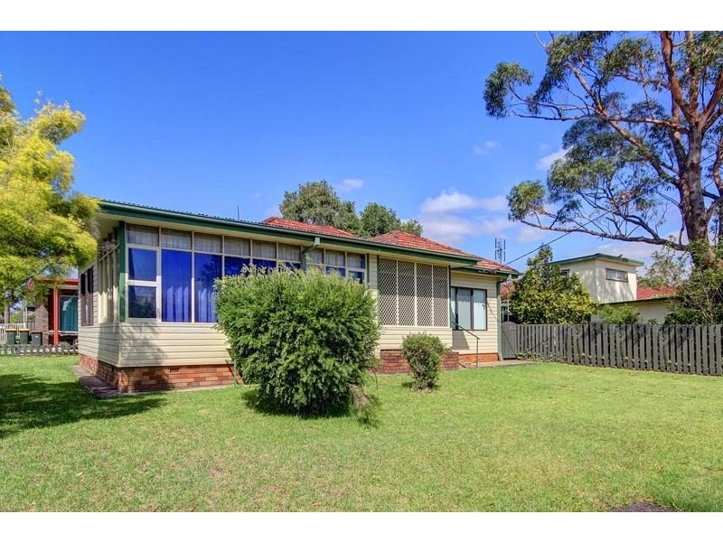 2 Kundle Street, Dapto NSW 2530