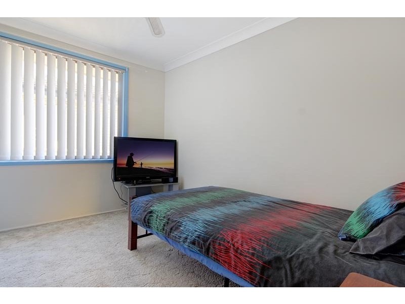 10 Manuka Avenue, Dapto NSW 2530