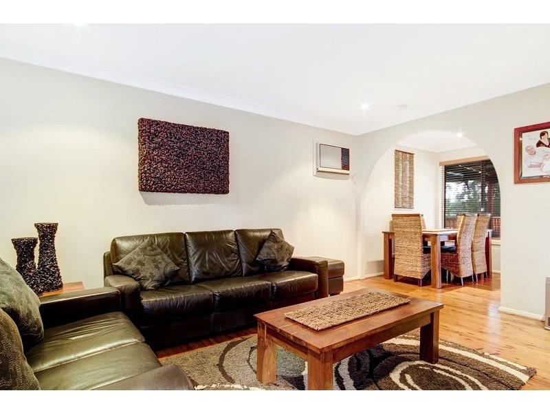 13 William Beach Road, Kanahooka NSW 2530