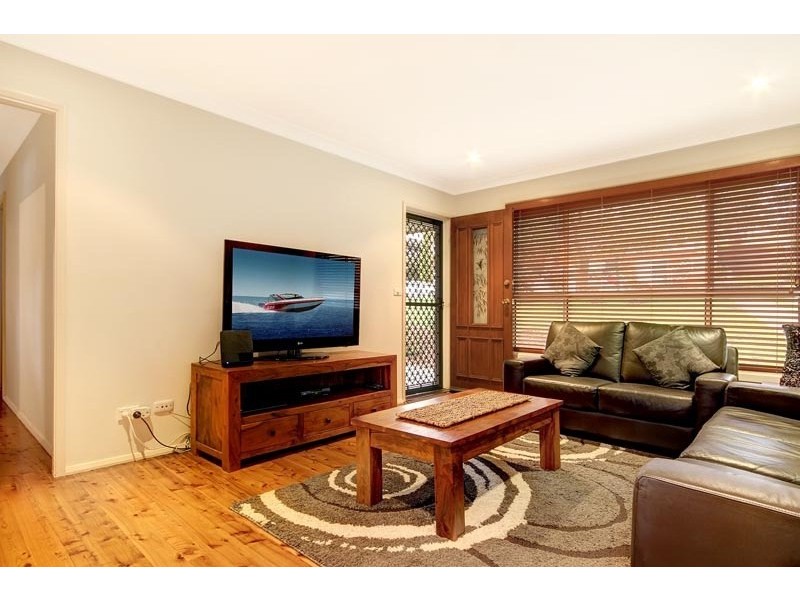 13 William Beach Road, Kanahooka NSW 2530