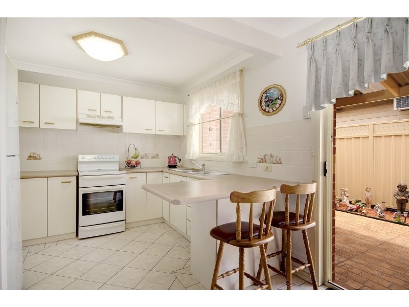 2/19 Baan Baan Street, Dapto NSW 2530