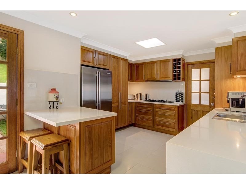 12 Sandalwood Road, Farmborough Heights NSW 2526