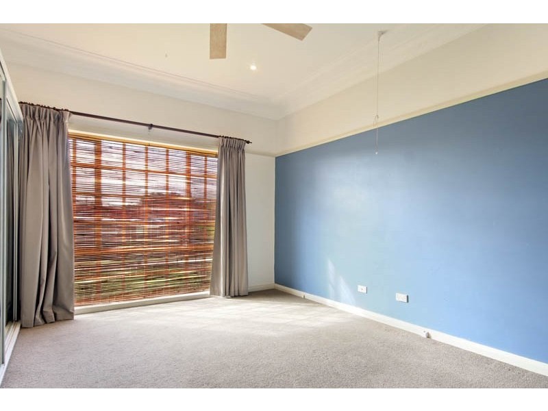 242 Princes Highway, Dapto NSW 2530